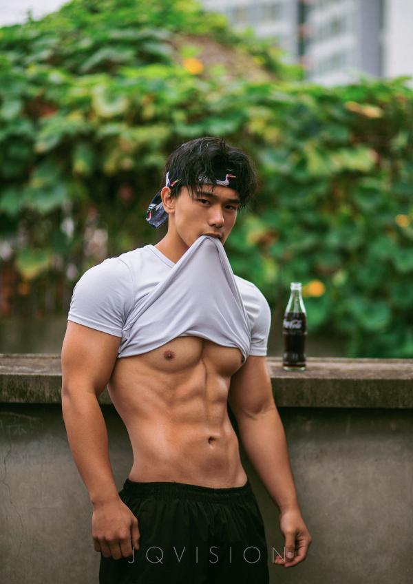肌肉照1